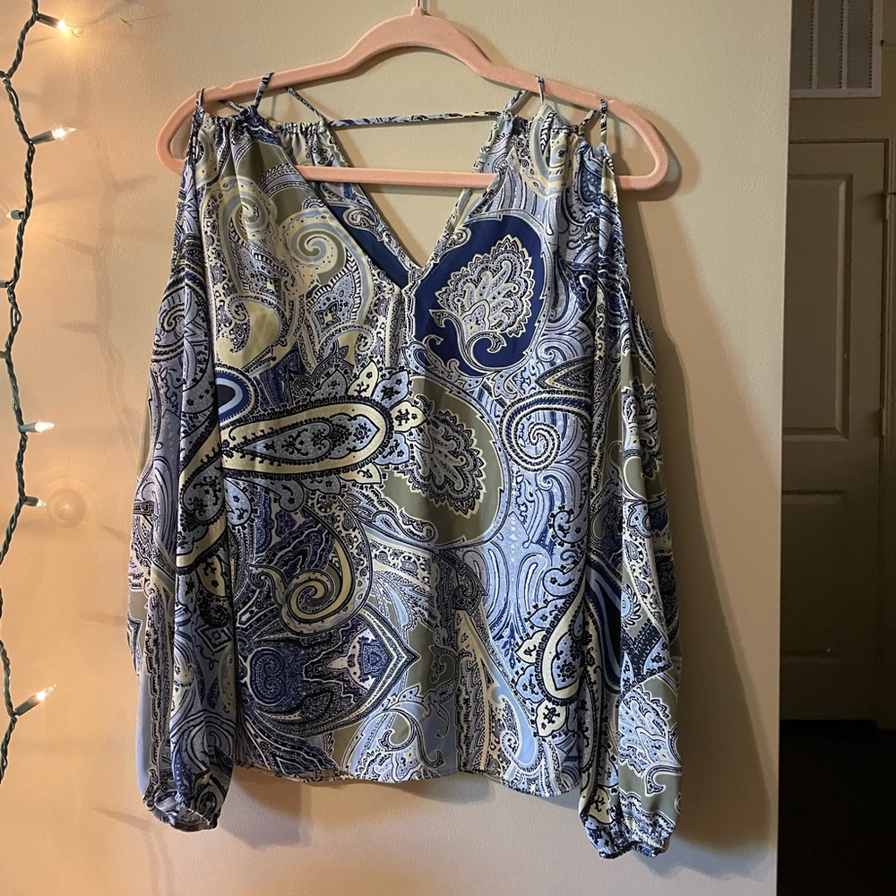 Casual loose fit long sleeve shirt